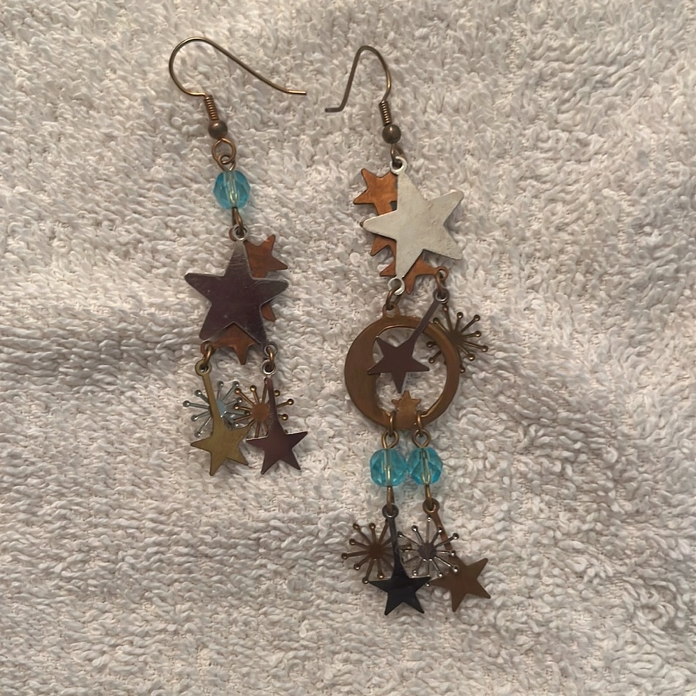 🥳Host Pick🥳Vintage 90s Stars and Moon with blue beads earrings - Picture 4 of 4